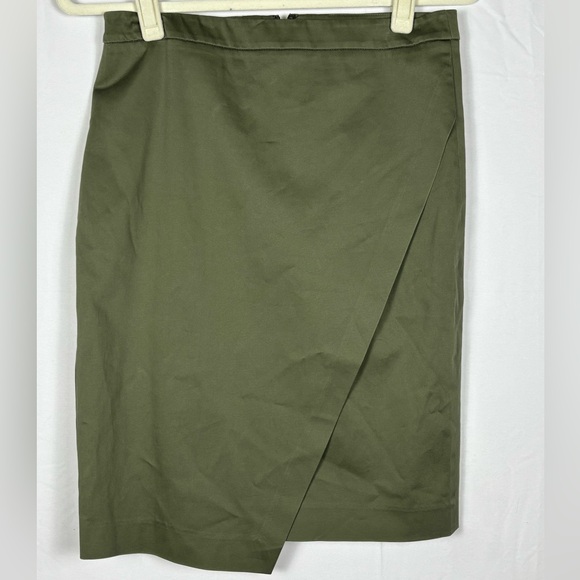 NWOT Banana Republic Olive Green Pencil Skirt- size 2 - Picture 1 of 7